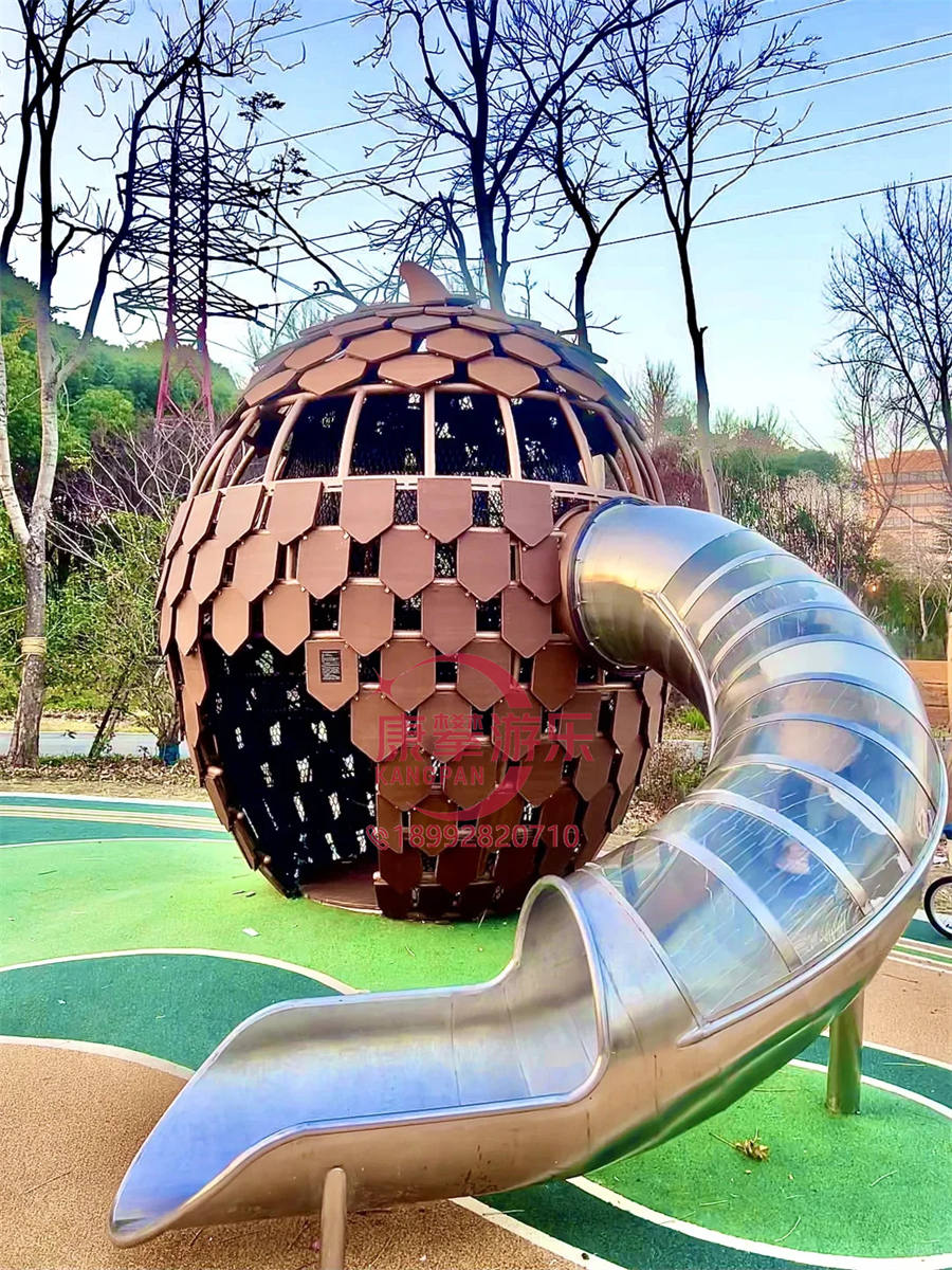 幼儿园户外松果造型不锈钢定制