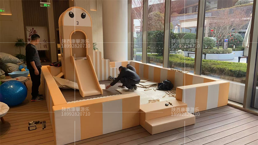 室内儿童游乐设施-淘气堡